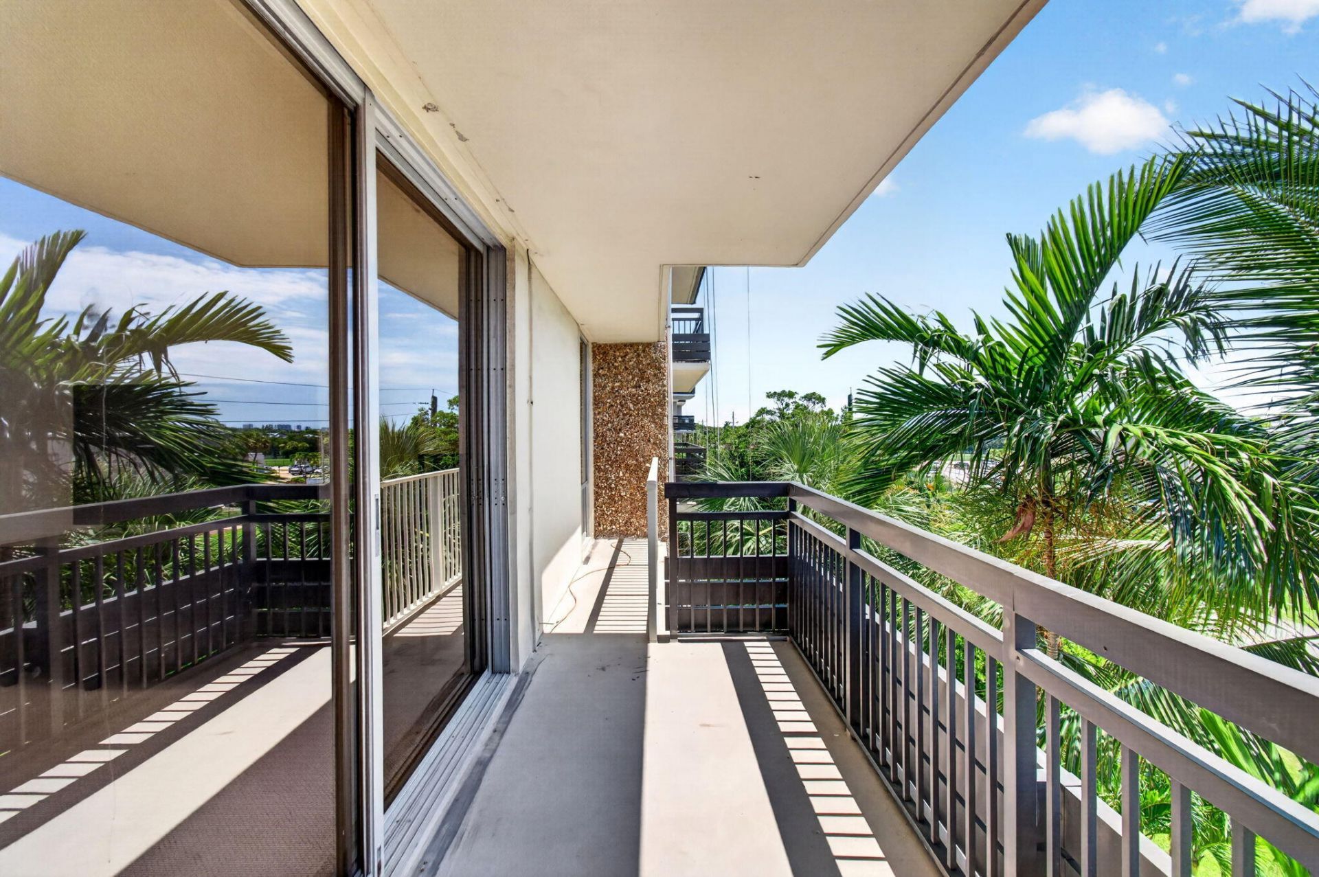 555 NW 4 Avenue, Unit 4230, Boca Raton, FL 33432 Photo