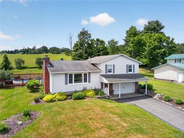 4329 Alexandria Drive , Cortland, NY 13045