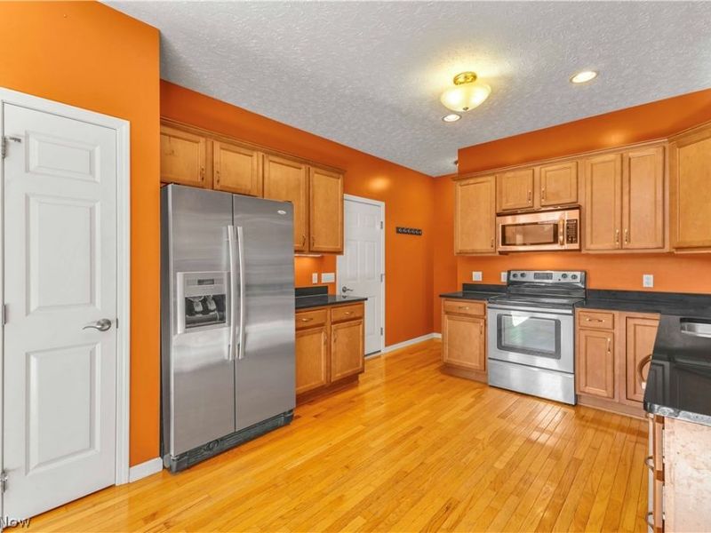 199 Highland Avenue, Avon Lake, OH 44012 Photo 17