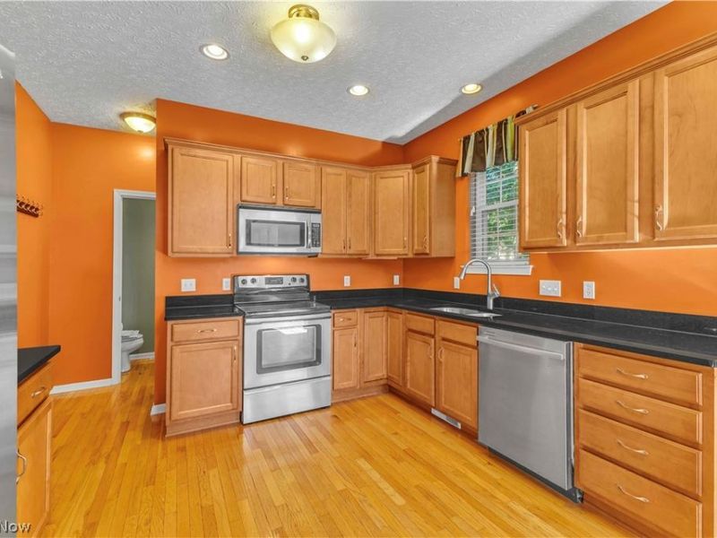 199 Highland Avenue, Avon Lake, OH 44012 Photo 18