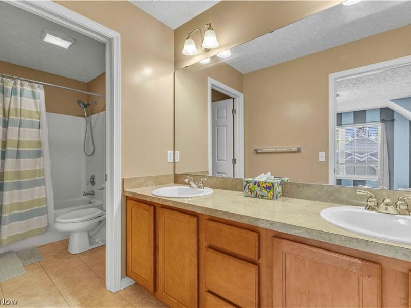 199 Highland Avenue , Avon Lake, OH 44012 Photo 34