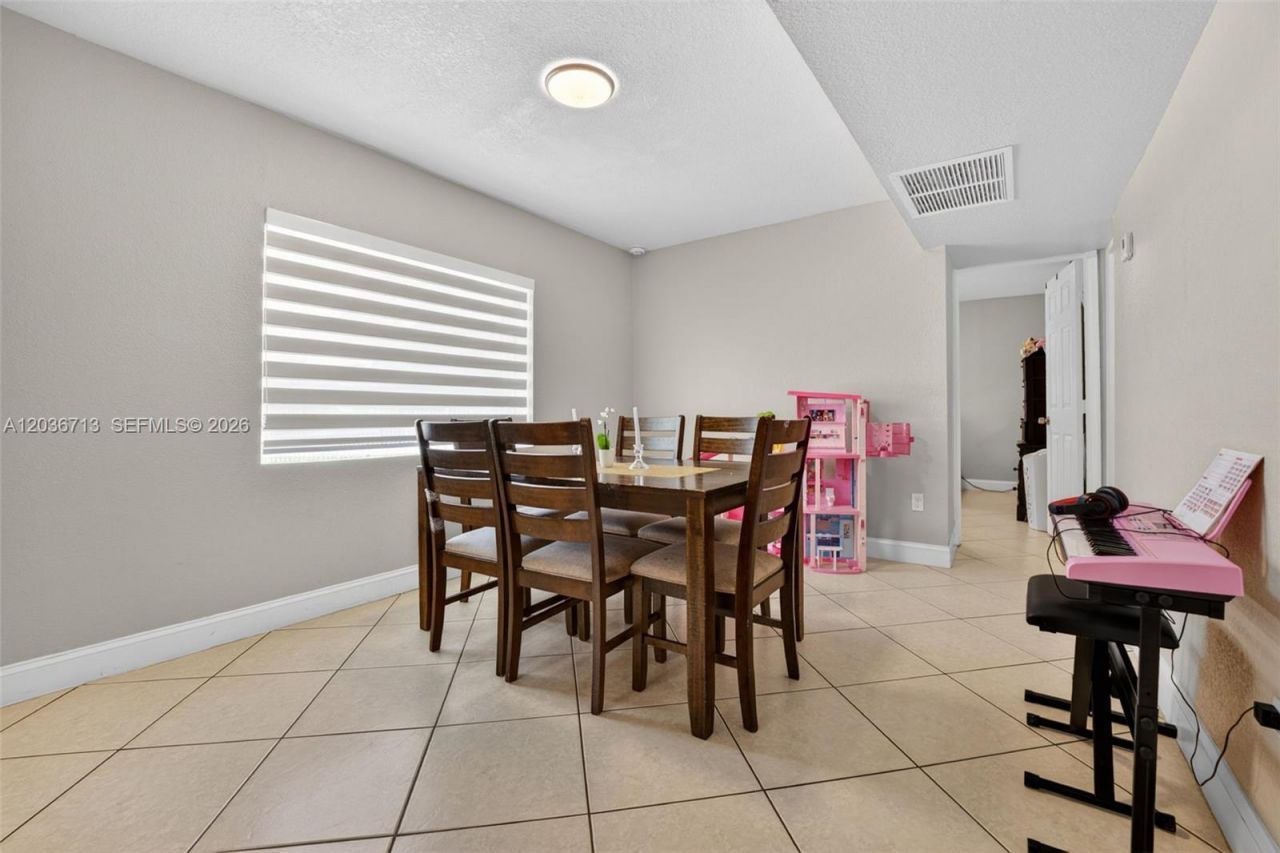15398 Garfield Dr, Homestead, FL 33033 Photo
