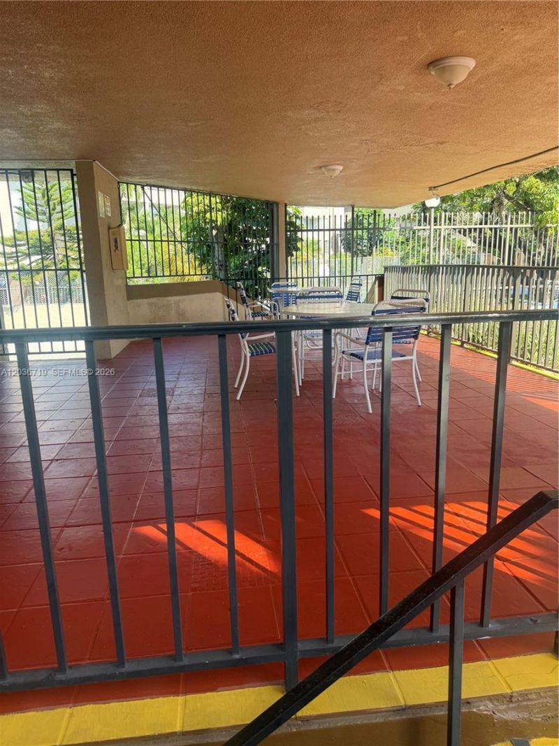 820 NW 87th Ave, Unit 408, Miami, FL 33172 Photo