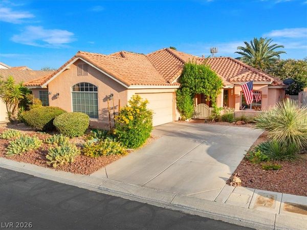2163 Vista Famosa Court , Las Vegas, NV 89123