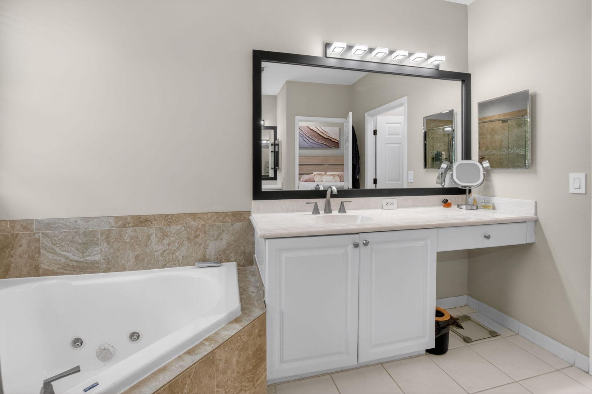 124 Las Brisas Circle, Hypoluxo, FL 33462 Photo