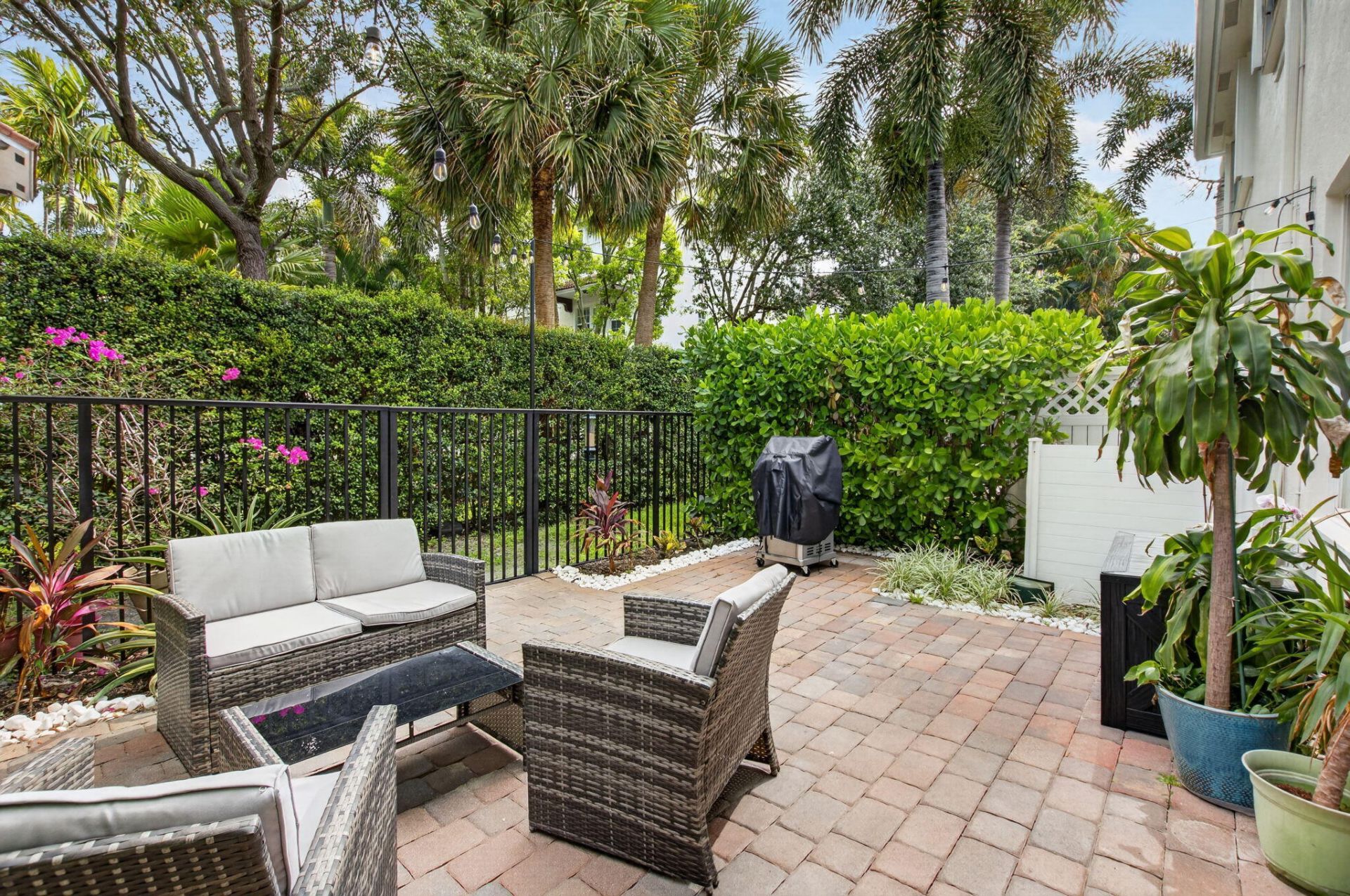 124 Las Brisas Circle, Hypoluxo, FL 33462 Photo