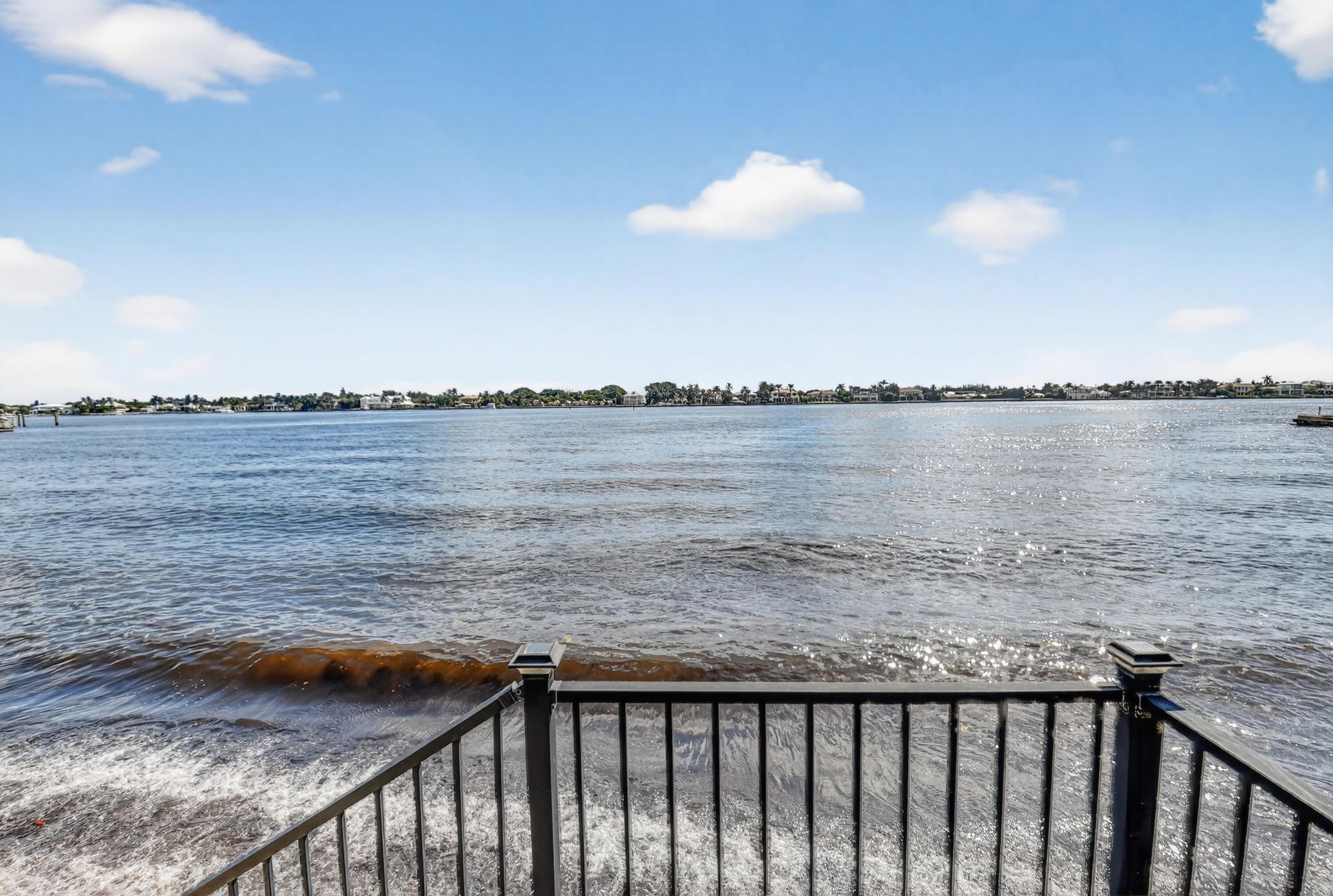 124 Las Brisas Circle, Hypoluxo, FL 33462 Photo