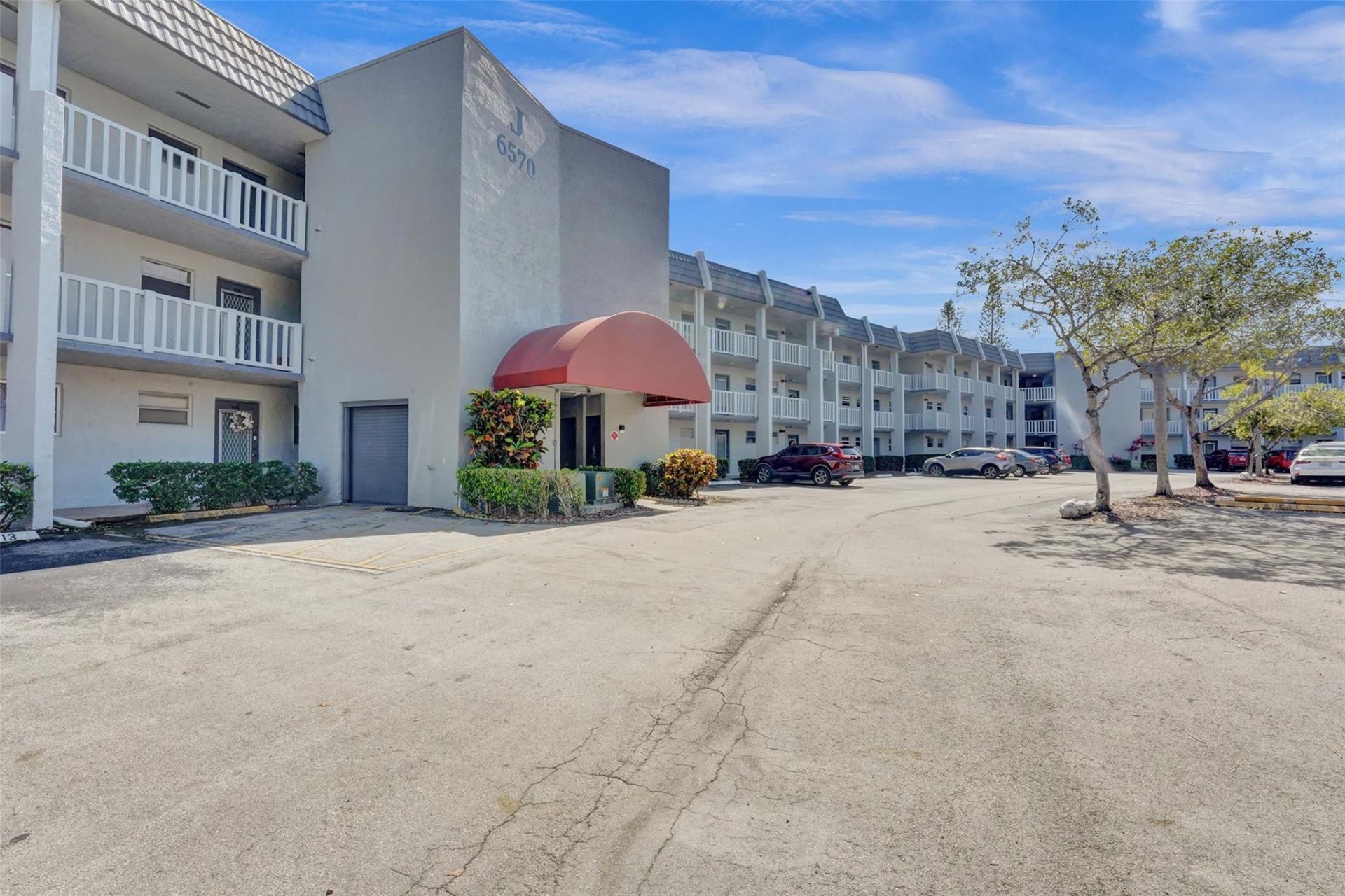 6570 Royal Palm Boulevard, Unit 210j, Margate, FL 33063 Photo