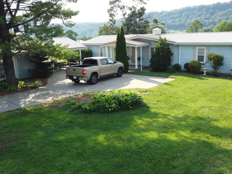 405 E High Street, Warsaw, KY 41095 Photo 1