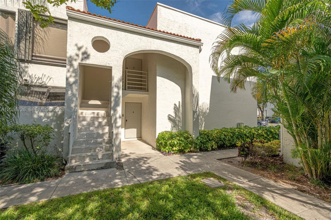 3578 Magellan Cir, Unit 232-3, Aventura, FL 33180 Photo