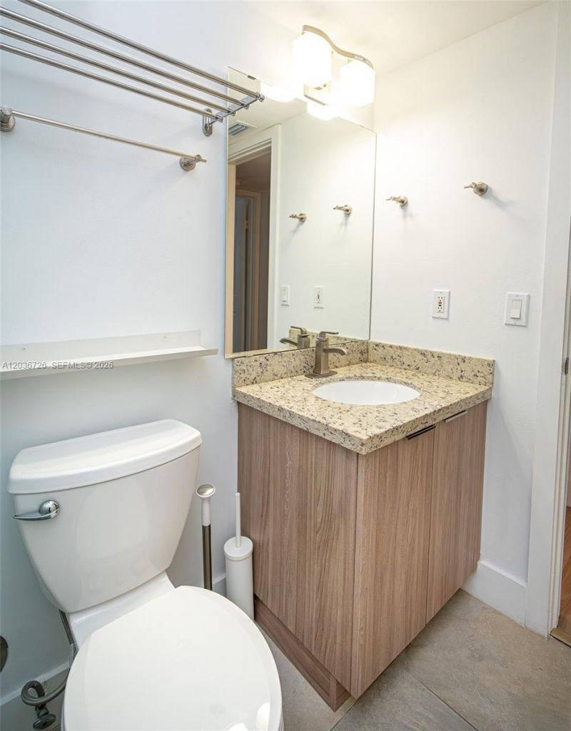 3578 Magellan Cir, Unit 232-3, Aventura, FL 33180 Photo