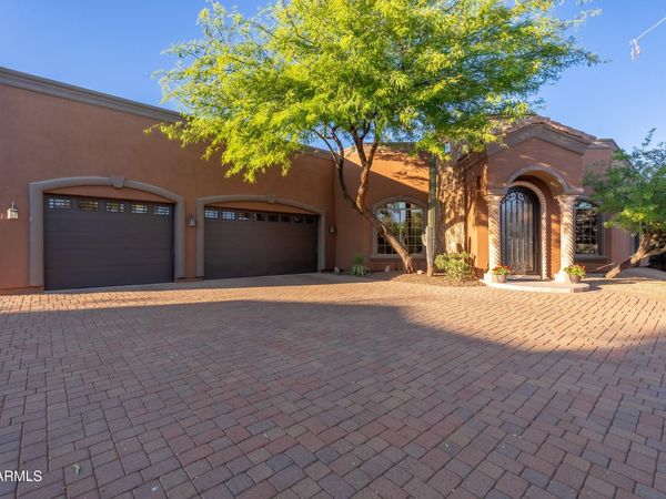 11374 E DALE Lane, Scottsdale, AZ 85262