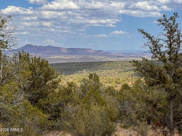 Xxxx W Ridge Drive, Unit 12, Seligman, AZ 86337