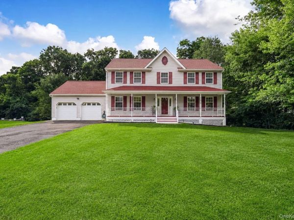 44 Ramblewood Drive, Newburgh, NY 12550