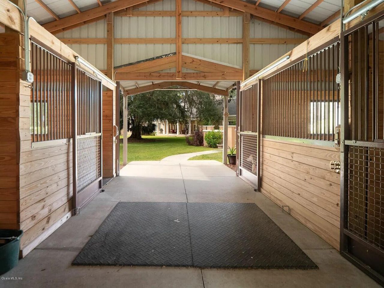 2030 SW 61st Lane Road, Ocala, FL 34471 Photo