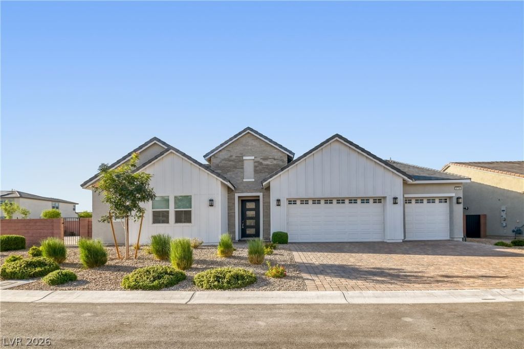 5738 Golden Chase Court , Las Vegas, NV 89131