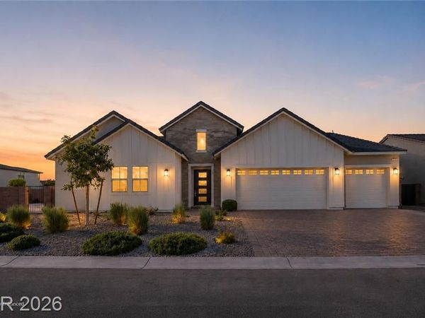 5738 Golden Chase Court , Las Vegas, NV 89131