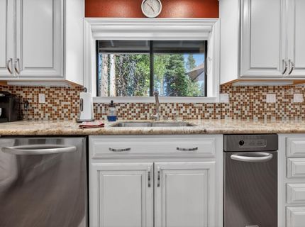720 E Mountain Ridge Road, Lake Almanor, CA 96137 Photo