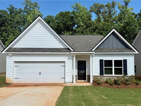 495 Charleston Place , Villa Rica, GA 30180