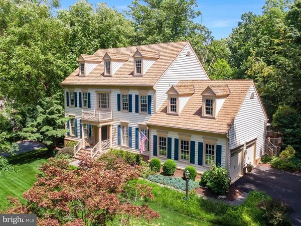 1195 HAWLING PLACE SW, LEESBURG, VA 20175
