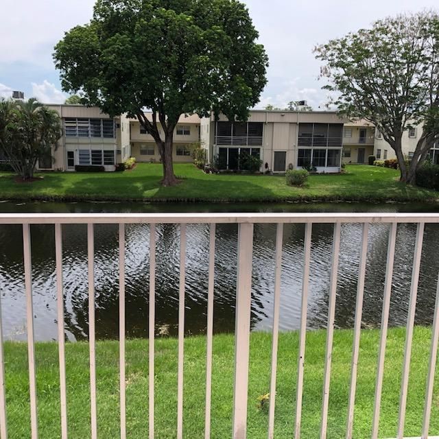 370 Saxony Trail, Delray Beach, FL 33446 Photo
