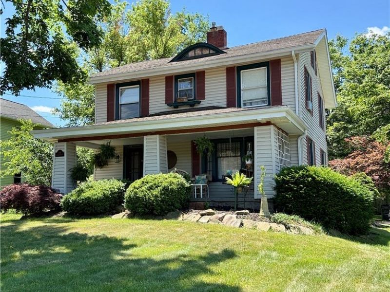 146 W Quarry Street, Newton Falls, OH 44444 Photo 3