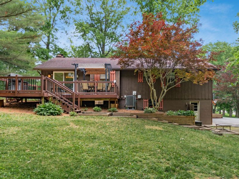 2560 Tarkman , Nashport, OH 43830 Photo 32