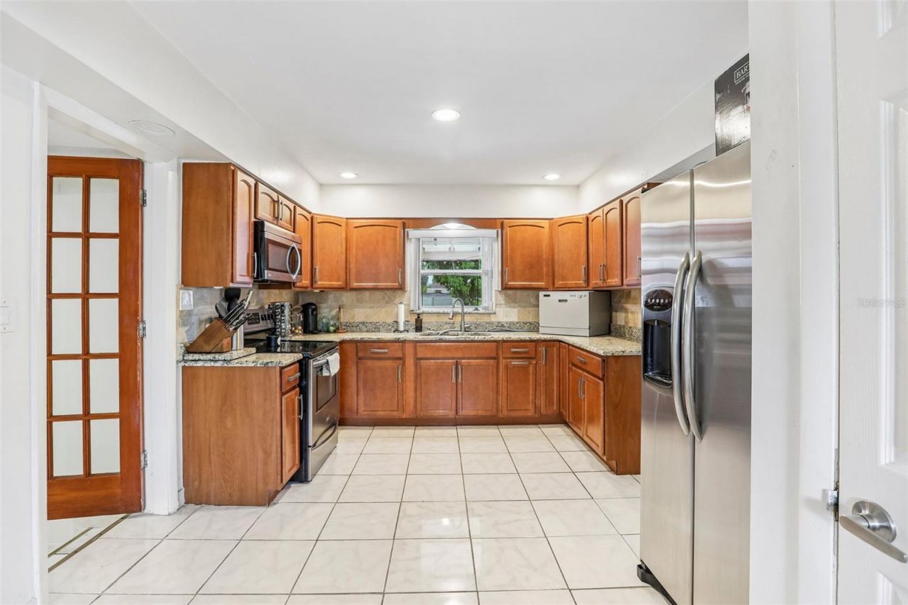 2709 49th Street N, Saint Petersburg, FL 33710 Photo