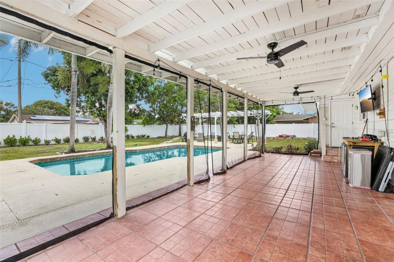 2709 49th Street N, Saint Petersburg, FL 33710 Photo