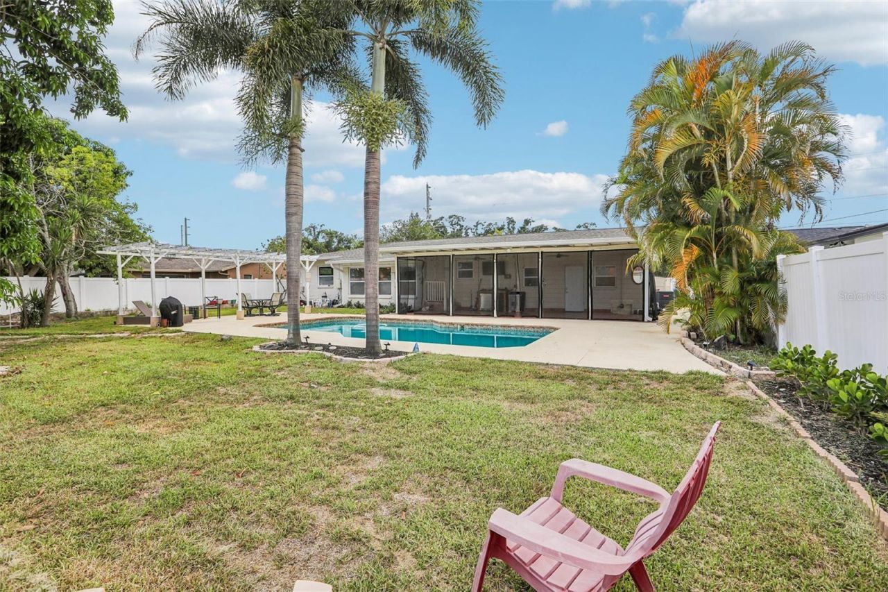 2709 49th Street N, Saint Petersburg, FL 33710 Photo