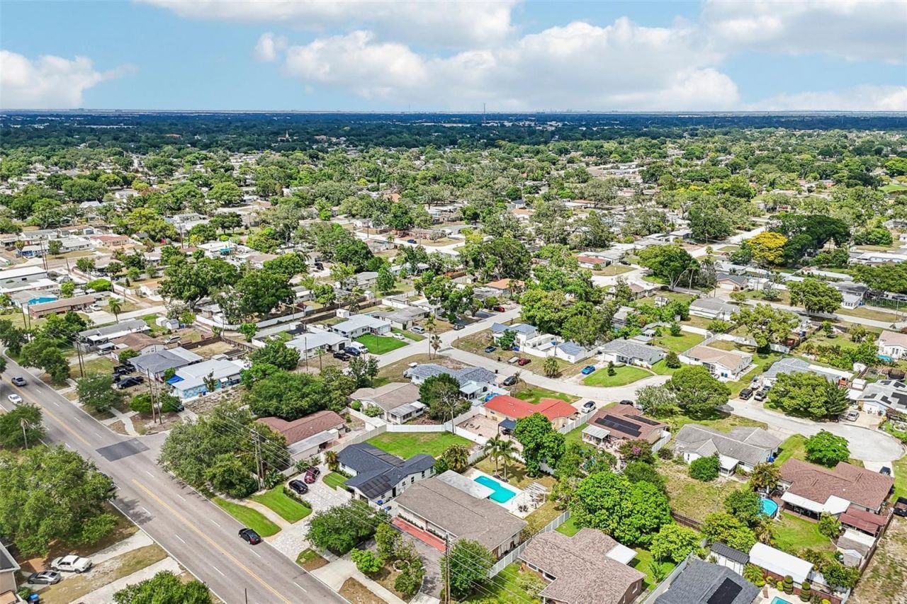 2709 49th Street N, Saint Petersburg, FL 33710 Photo
