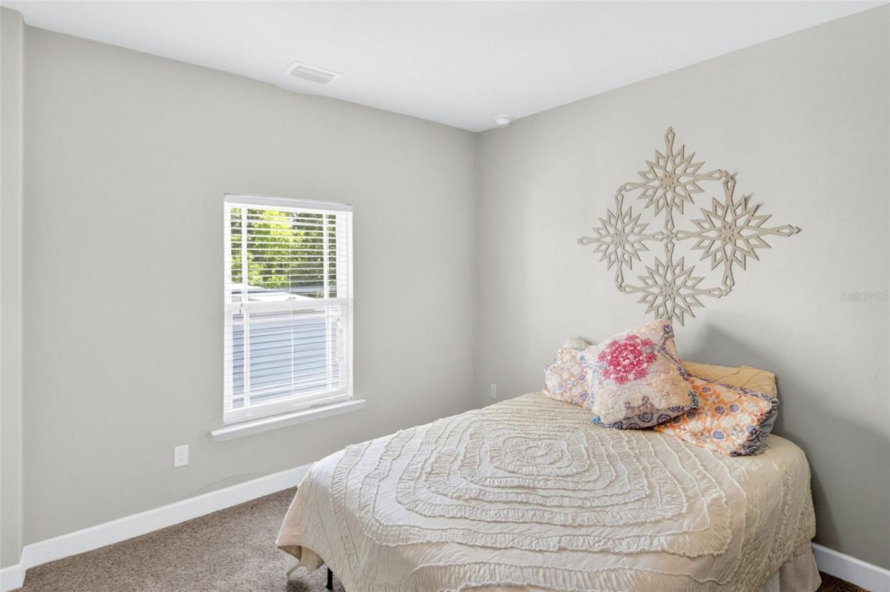 5008 NW 21st Drive , Gainesville, FL 32605 Photo