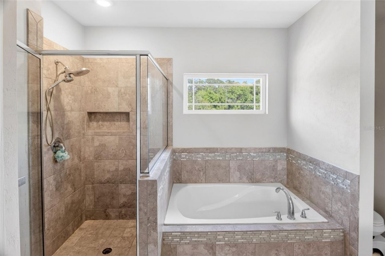 5008 NW 21st Drive , Gainesville, FL 32605 Photo