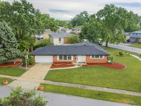 445 E 168TH Place, South Holland, IL 60473