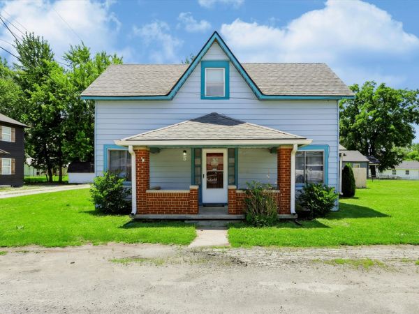 5 E Jefferson Street, Maxwell, IN 46154