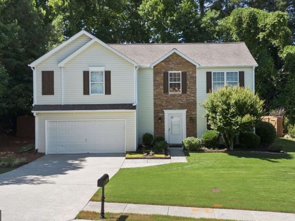 1082 Eastmill Cove, Dacula, GA 30019