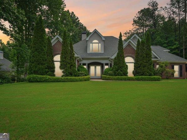 60 Carriage Park Court, Oxford, GA 30054