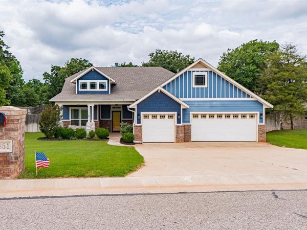 8851 Tall Oaks Drive, Guthrie, OK 73044