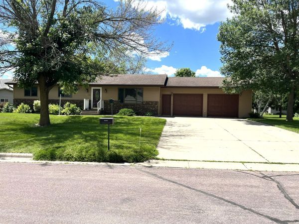 1570 Meadowlark Lane , Fairmont, MN 56031