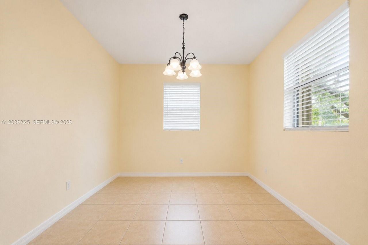 678 NE 33rd Ter , Homestead, FL 33033 Photo