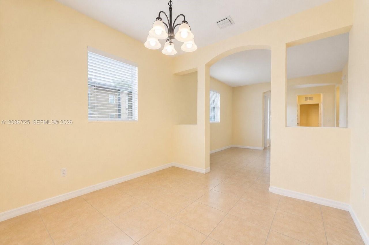 678 NE 33rd Ter , Homestead, FL 33033 Photo