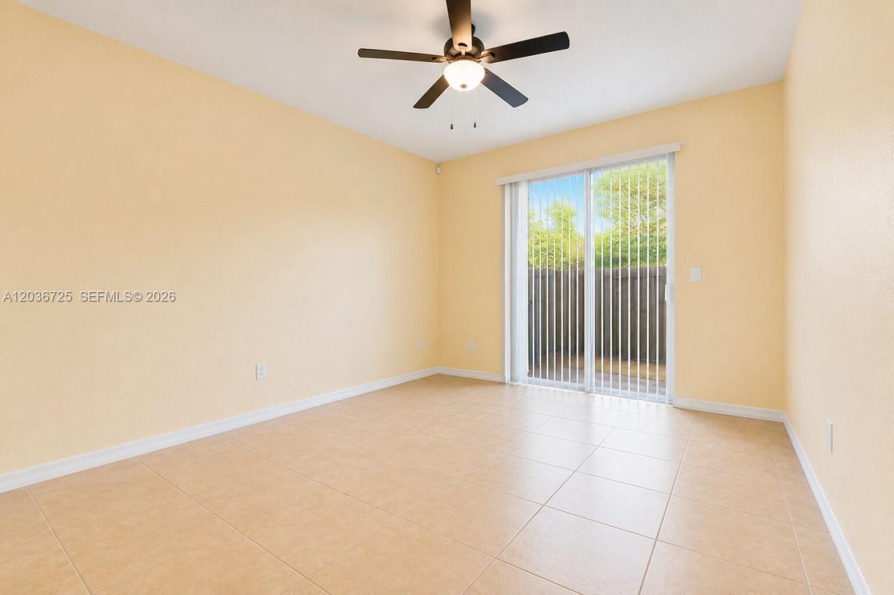 678 NE 33rd Ter , Homestead, FL 33033 Photo