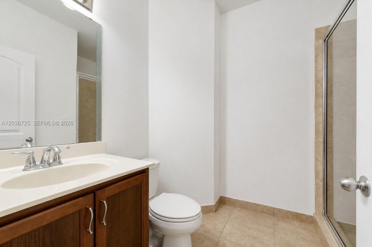 678 NE 33rd Ter , Homestead, FL 33033 Photo