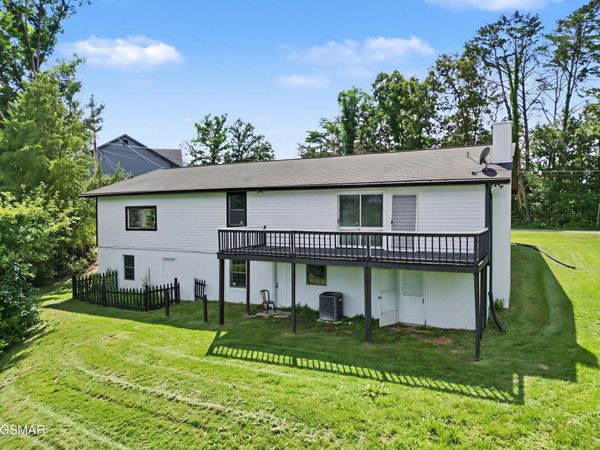 3113 Noland Drive, Pigeon Forge, TN 37863
