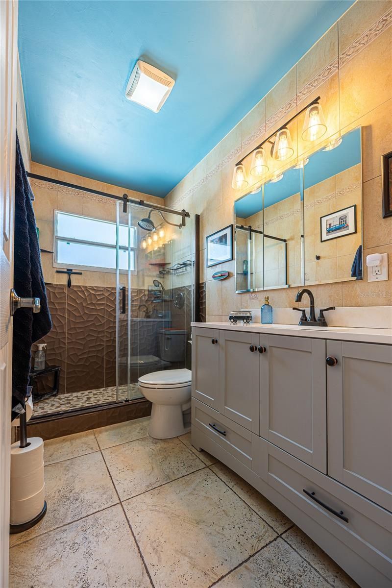 5760 3rd Avenue N, Saint Petersburg, FL 33710 Photo