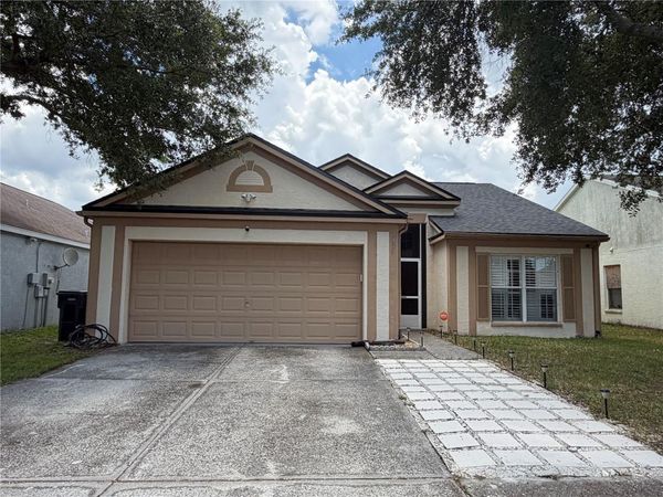 9405 POSEN PLACE , TAMPA, FL 33635