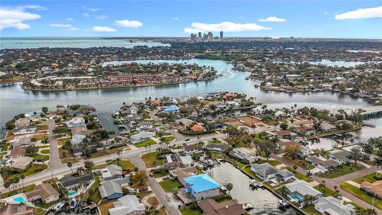4086 13th Lane Ne, Saint Petersburg, FL 33703 Photo