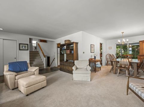 Main Photo