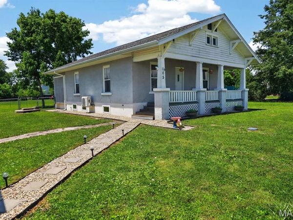 105 Helmuth, Wilsonville, IL 62093
