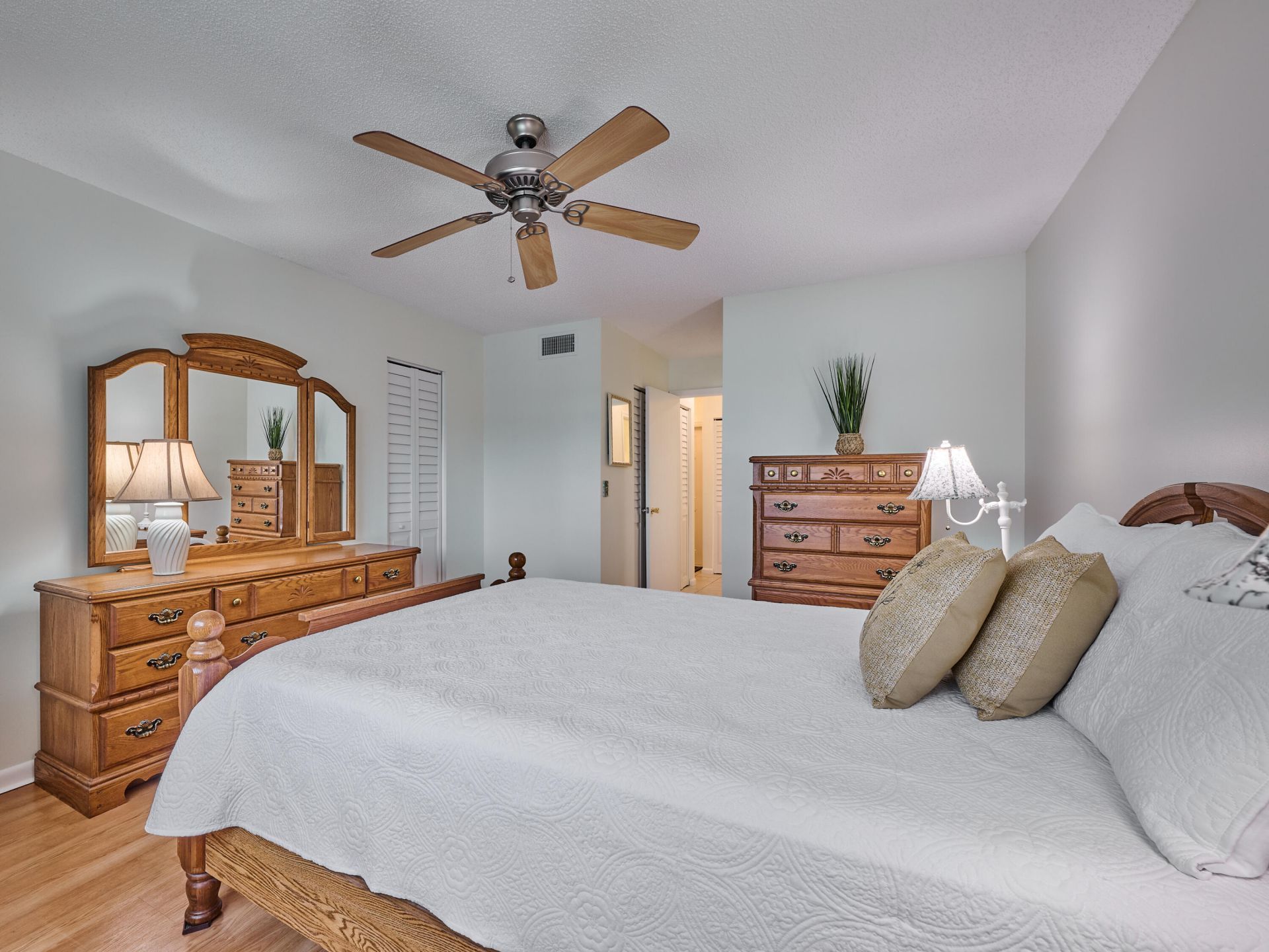 12 Colonial Club Drive, Unit 202, Boynton Beach, FL 33435 Photo